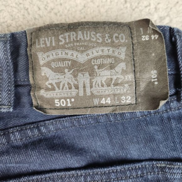 Mens 44x32 Levis Blue Dark Wash 501 Classic Fit Straight Leg Button Fly Denim - Picture 9 of 9